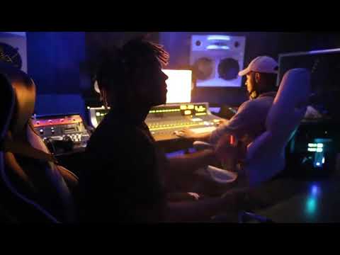 XXXTENTACION - I'm here ft. Juice WRLD & Lil Peep (Official Video)