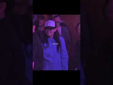 2NE1 concert 😍#kpop #shorts #2ne1 #concert