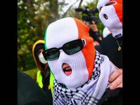 Canadian government pressed to clarify Kneecap’s entry status .