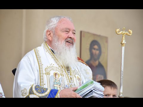 Cu sfântul ei Acoperământ, Maica Domnului apară toată creștinătatea – IPS Andrei