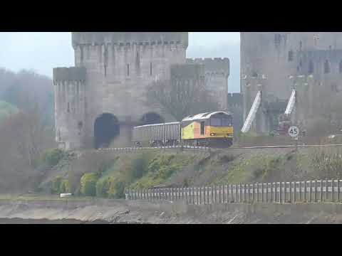 GBRf Ex Colas Class 60 60076 passing Conwy Castle 6K22 Pen to Tuebrook 29/03/2022 | I Like Transport