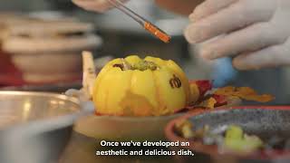 Download lagu PARKROYAL COLLECTION Marina Bay - The Philosophy and Techniques behind Peach Blossoms mp3