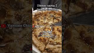 Download lagu DINNER SAMA 2 COWOK GANTENG - DOLA 😍 mp3 Download lagu DINNER SAMA 2 COWOK GANTENG - DOLA 😍 mp3