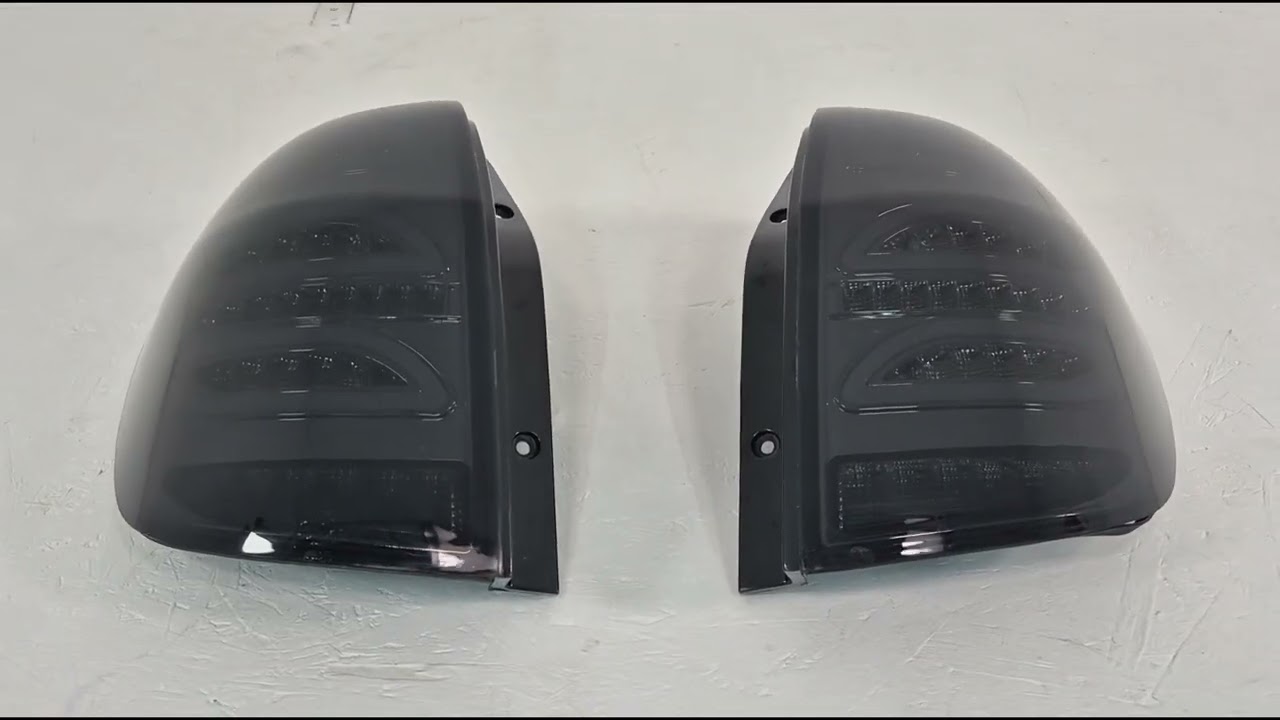 Chevrolet Captiva 2006–2019 Zadnje luči V2 (2 kos) Video 1