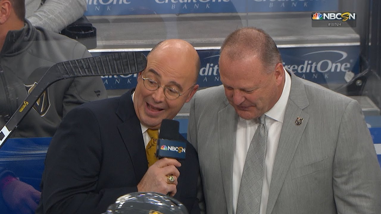 Vidéo: Ryan Reaves qui "SHINE" la CALVITIE de Pierre McGuire!!!!!!