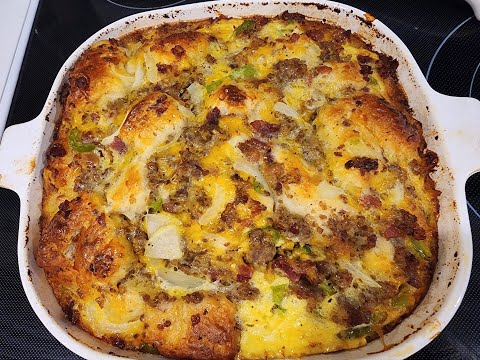 Bacon Egg & Cheese Biscuit Breakfast Casserole!