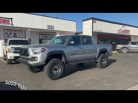 The BEST Lift Setup for 2023 Toyota Tacoma | 3.5\" Rough Country lift, 17\" Methods, Toyo AT3s