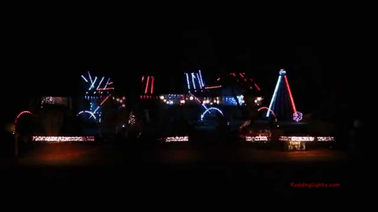 2013 My Songs Know What You Did In The Dark (Light Em Up) - Redding Christmas Lights