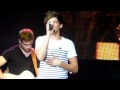 Louis Tomlinson singing Valerie 