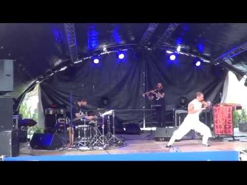 OLOJi - Festival " Les Percufolies du Grand Ligueillois" Édition 2015 with Muakine