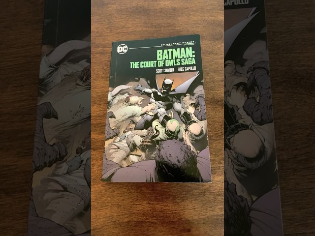 Vídeo relacionado con Batman: The Court of Owls Saga: DC Compact Comics Edition
