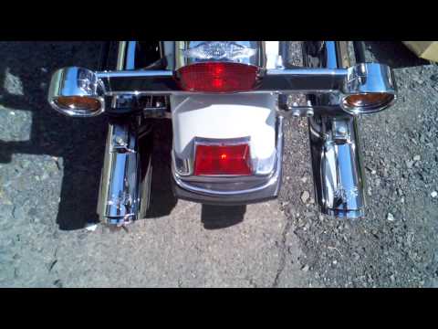 Vance & Hines 4" round twin slash cut slip ons