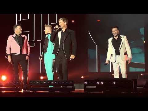 I Lay My Love On You / Seasons In The Sun (Westlife The Wild Dreams Tour 2023 - Singapore - 16/2/23)