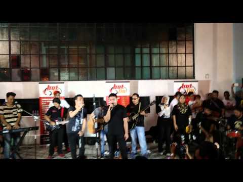 Caliph Buskers-Roman Cinta