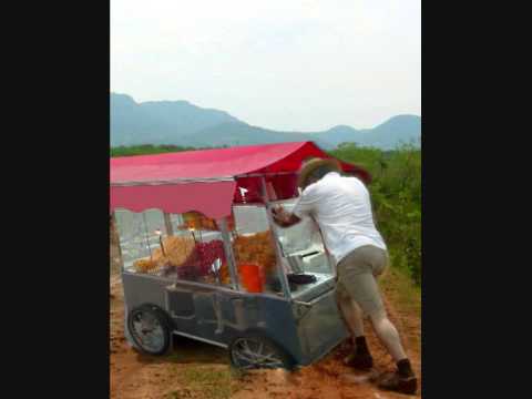 Mc colibri - carrinho de pipoca/ animado