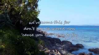 Maddie and Tae - Fly (with lyrics)[NEW SINGLE 2015]