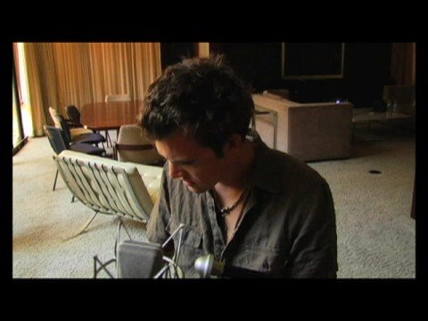 Tyler Hilton - Use Somebody (Kings of Leon Cover)