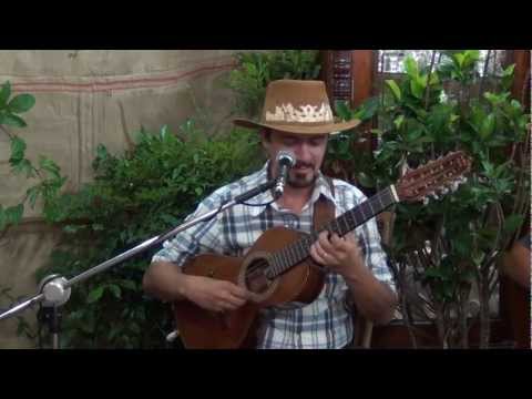 Ronaldo Sabino interpreta MALANDRINHO (José Bettio - Tião Carreiro) no Prosa Café e Viola n.185