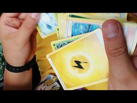 Apro bustina e trovo kyurem bianco GX