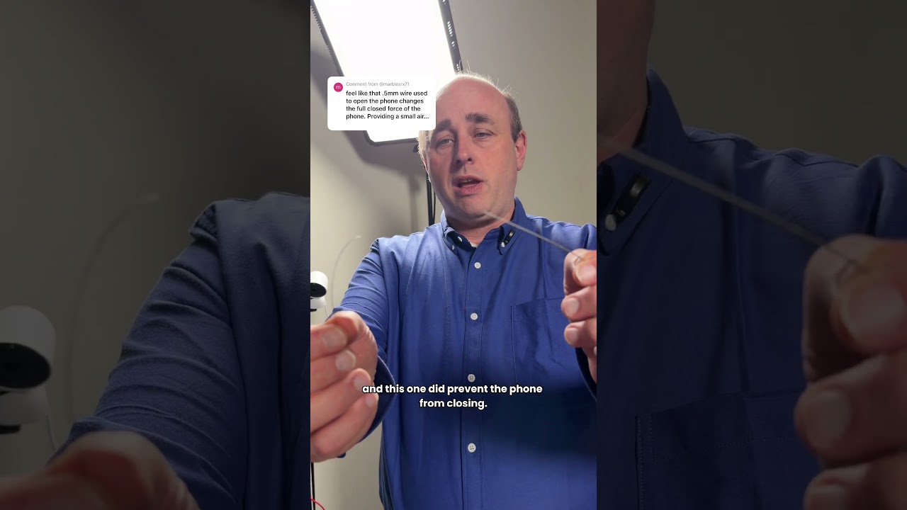Does the wire in the Fold-A-Phone keep the iPhone Duo from closing all the way?