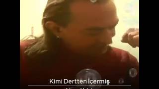 Kimi Dertten İçermiş Kimi Neş'e den