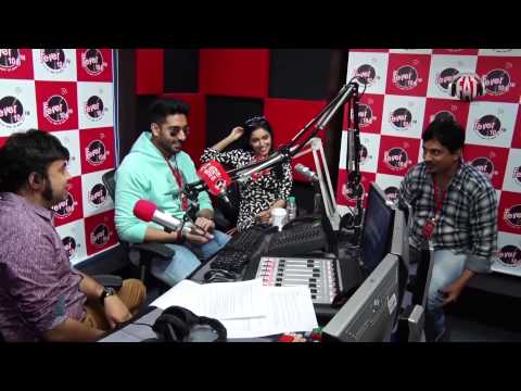 Abhishek Bachchan And Asin Sing Chaar Shanivar | All Is Well | In Studio | Fever 104 FM