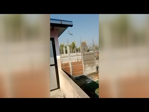 Avião cai no Nepal com mais de 70 a bordo | AFP