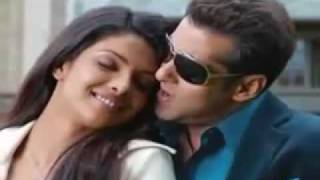 كلمات اغنية اللى عجبنى فيك مصطفى قمر