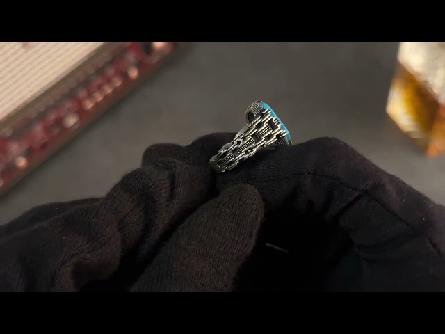 خاتم رجالي فضة بحجر الفيروز بتصميم سلاسل يعكس الفخ...