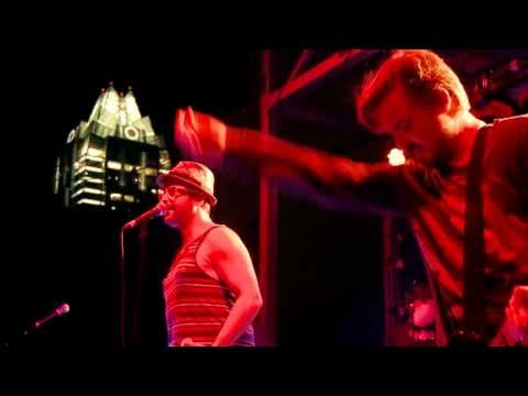 Los Amigos Invisibles - En Vivo - Live Performance -  Austin 2013