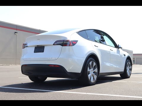 2021 Tesla Model Y Standard Range with FSD and Supercharging Demo