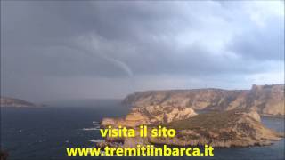 preview picture of video 'Isole Tremiti: tromba marina 24 06 2013'