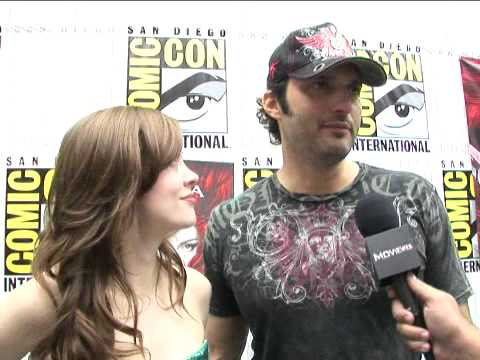 Red Sonja - Comic-Con 2008 Exclusive: Rose McGowan and Robert Rodriguez