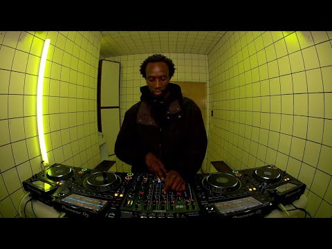 KMRU | HÖR - October 16 / 2023