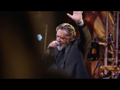 Russell Crowe's Indoor Garden Party @ Miami Marketta