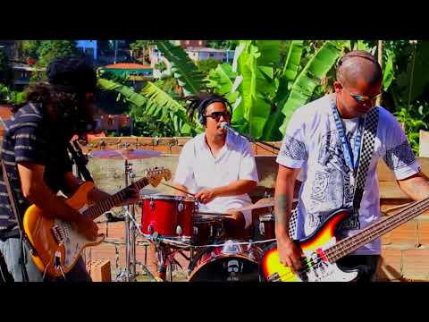 Amor É Capaz video