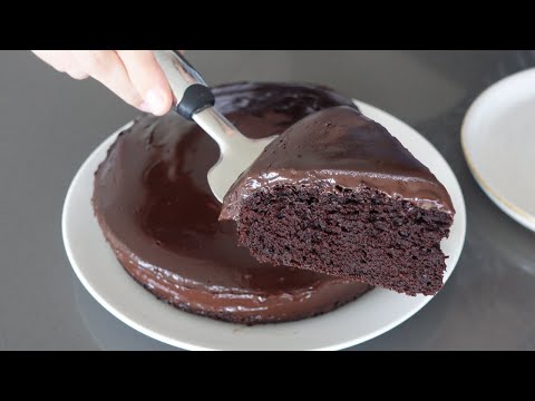 The Ultimate Chocolate Cake | Moist, Decadent and Delicious | Quick and Easy Recipe