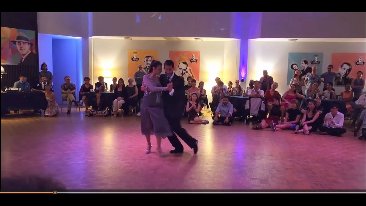 Argentine tango: "Los Totis" Virginia Gómez & Christian Márquez - Milonga del 83 (remasterizado)