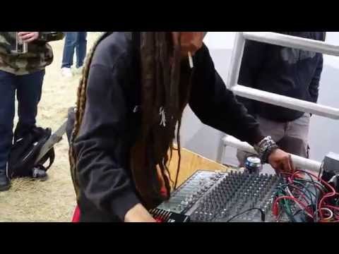 Teknivibration 22 - Frenchtek 2015 - Live Asphalt Pirates (2)
