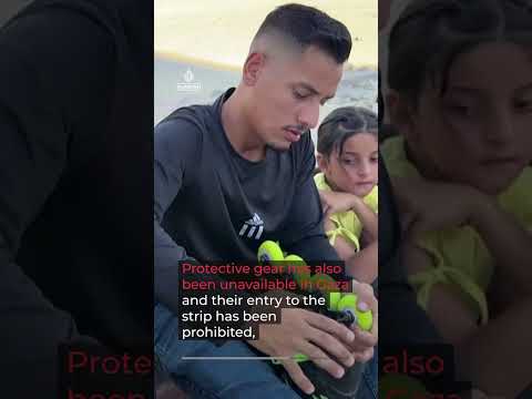 Young Palestinian skaters keep rolling amid Gaza’s rubble | AJ #shorts