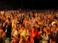 Brad Paisley - Working On a Tan (CMA Music Festival 2011)