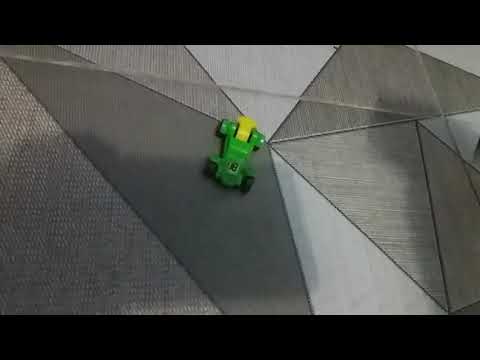 "Juan Lagi Main Mobil-Mobilan Tayo Sama Bunga"