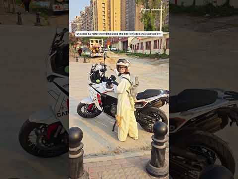 Tiny Girl vs Big 1200 ADV, The Funniest “Sorry!” Moment #xcape1200 #girlrider #motorcycle #bikelife