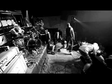 Festival Dosol 2011 -  Conquest for Death (EUA) - Surrounded and Outnumbered