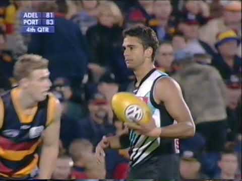 Peter Burgoyne wins the Showdown Che Cockatoo-Collins