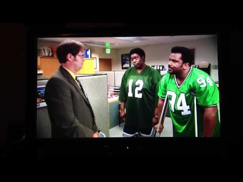 Dwight Thinks Darrel and His Sister Look the Same