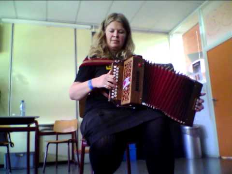 Rannveig Djonne met Vinterbrur op Trek er es Uut 2011