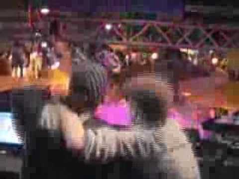 Muzikjunki & mc Ace@queensday 2008 Arnhem