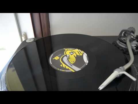 Astral tek 12 - B - Format C:\ - Nafta Is What We Need