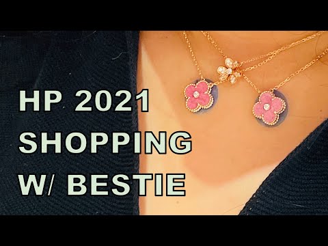 VCA Holiday Pendant 2021: Shopping with Bestie